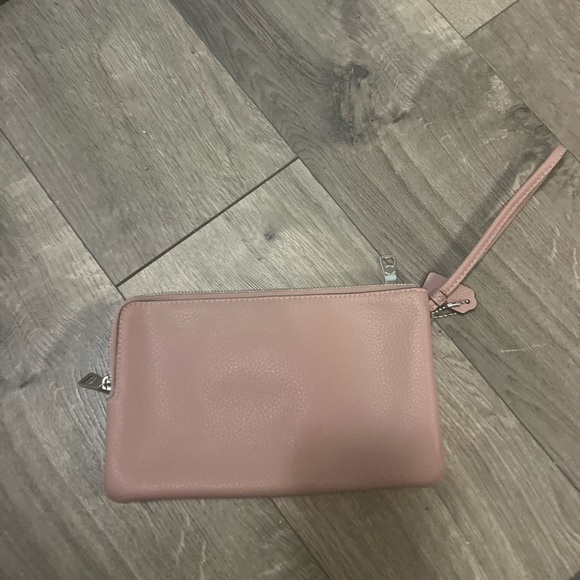 Authentic Coach double end zip wristlet- light pink - Picture 5 of 8